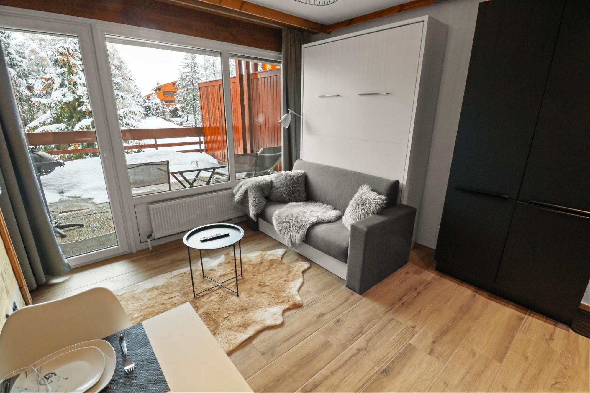 Joli Studio Avec Parking Gratuit Crans-Montana Kültér fotó
